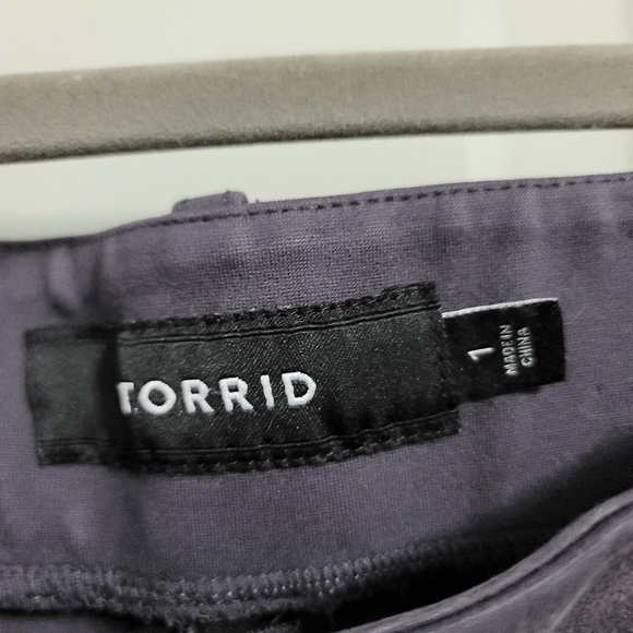 Torrid Studio Ponte Slim Fix Pixie Pant - Grey - Picture 3 of 8